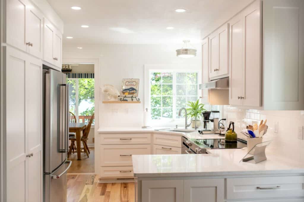 White kitchen cabinets.